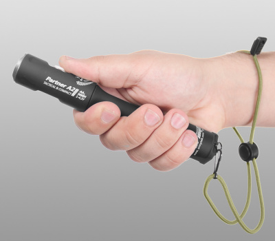 Тактический фонарь Armytek Partner A2 Pro (тёплый свет)